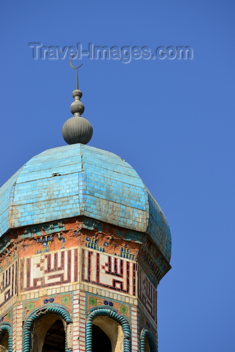 tajikistan65: Dushanbe, Tajikistan: tile covered minaret - Haji Yakoub Mosque - Rudaki Avenue - central mosque of Dushanbe - photo by M.Torres - (c) Travel-Images.com - Stock Photography agency - Image Bank