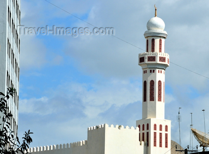 tanzania15: Dar es Salaam, Tanzania: Friday Mosque - Mosque Street - photo by M.Torres - (c) Travel-Images.com - Stock Photography agency - Image Bank