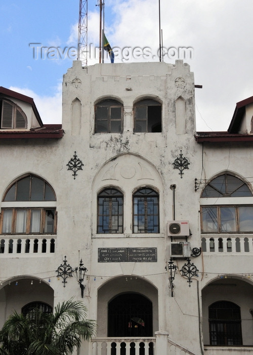 tanzania16: Dar es Salaam, Tanzania: City Hall - built by the Germans in 1903 - Morogoro road - Sokoine drive - photo by M.Torres - (c) Travel-Images.com - Stock Photography agency - Image Bank