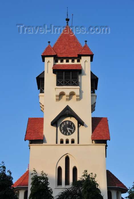 tanzania197: Dar es Salaam, Tanzania: Azania Front Lutheran Church - German Lutheran Cathedral - Kivukoni front - photo by M.Torres - (c) Travel-Images.com - Stock Photography agency - Image Bank