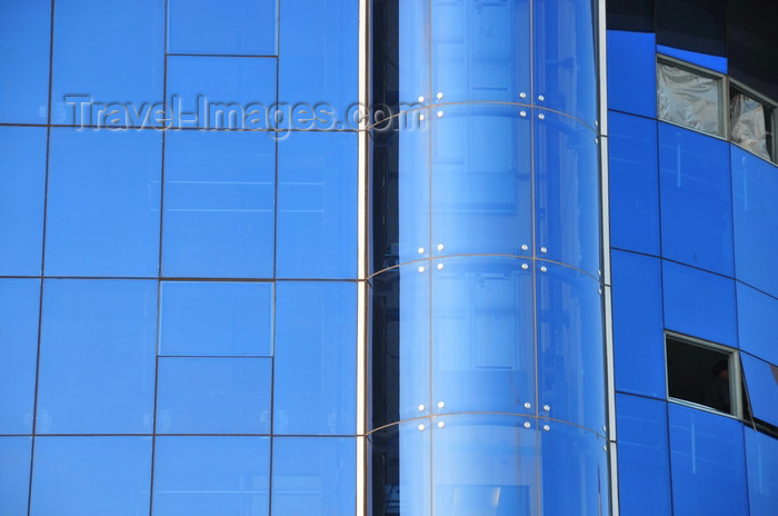 tanzania207: Dar es Salaam, Tanzania: glass curtain wall of the Utumishi building - President's Office, Public Service Management - Kivukoni front - photo by M.Torres - (c) Travel-Images.com - Stock Photography agency - Image Bank