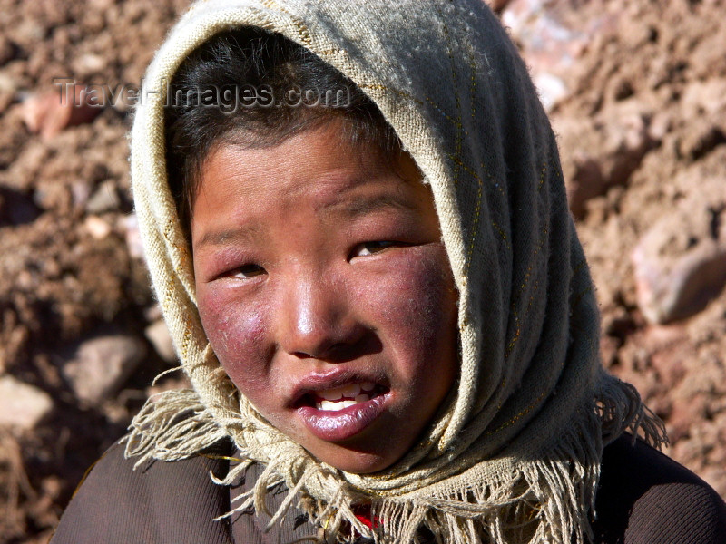 tibet3: Tibet - Lake Namtso: Tibetan girl - photo by P.Artus - (c) Travel-Images.com - Stock Photography agency - Image Bank
