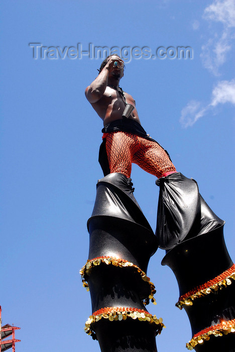trinidad-tobago109: Port of Spain, Trinidad and Tobago: man on stilts in the carnival parade - photo by E.Petitalot - (c) Travel-Images.com - Stock Photography agency - Image Bank