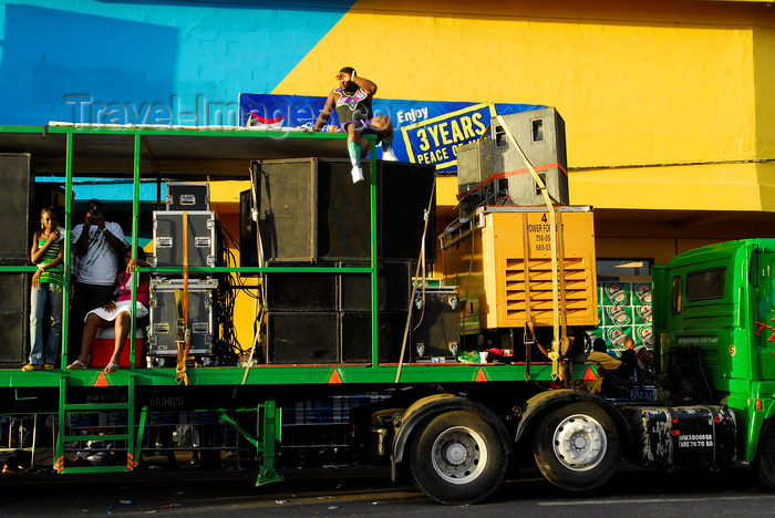 trinidad-tobago126: Port of Spain, Trinidad and Tobago: loudspeakers on a music truck - carnaval - photo by E.Petitalot - (c) Travel-Images.com - Stock Photography agency - Image Bank