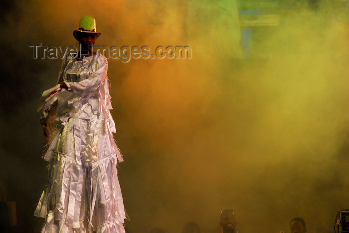 trinidad-tobago127: Port of Spain, Trinidad and Tobago: woman on stilts is singing on stage during carnival - photo by E.Petitalot - (c) Travel-Images.com - Stock Photography agency - Image Bank