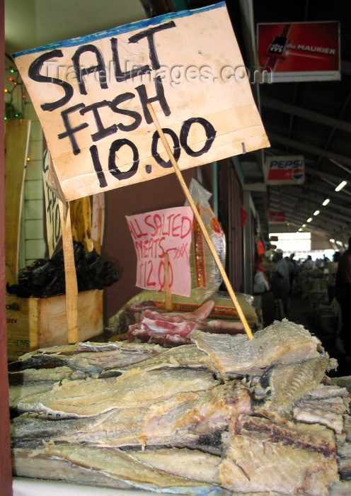 trinidad-tobago7: Trinidad - Port of Spain: salt fish for sale - a Caribbean favourite - photo by P.Baldwin - (c) Travel-Images.com - Stock Photography agency - Image Bank