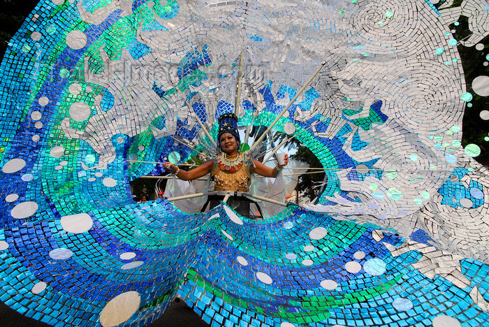 trinidad-tobago84: Port of Spain, Trinidad and Tobago: woman in stunning tiled dress - carnival parade - photo by E.Petitalot - (c) Travel-Images.com - Stock Photography agency - Image Bank