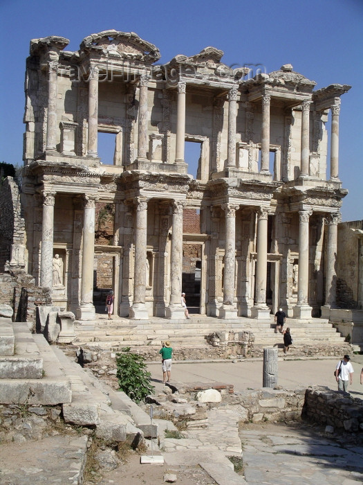 turkey11: Turkey - Efes / Ephesus / Ephesos / Selcuk (Izmir province): Library of Proconsul Celsus - photo by R.Wallace - (c) Travel-Images.com - Stock Photography agency - Image Bank