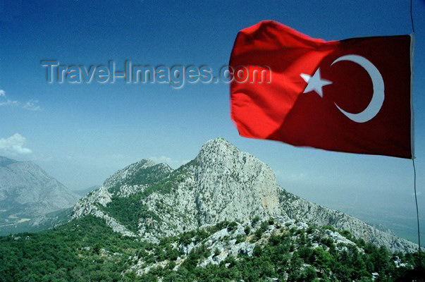 turkey110: Turkey - Termessos / Gulluk Dagi Termessos / Mt. Gulluk - Antalya Province - Mediterranean region: the mountains and the Islamic flag of non confessional Turkey - photo by J.Kaman - (c) Travel-Images.com - Stock Photography agency - Image Bank