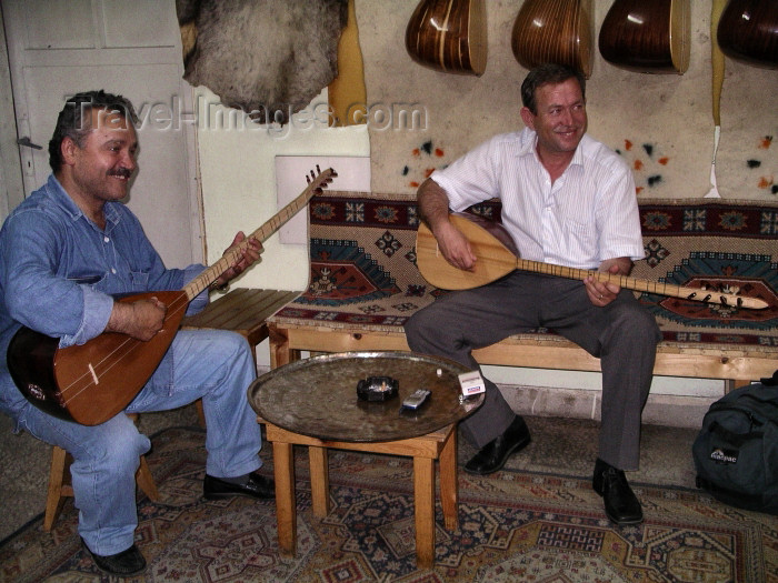 turkey147: Turkey - Bursa: sas players - musicians - photo by R.Wallace - (c) Travel-Images.com - Stock Photography agency - Image Bank