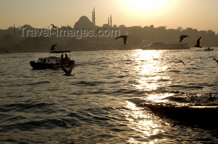 turkey183: Istanbul, Turkey: boats on the Golden Horn - photo by J.Wreford - (c) Travel-Images.com - Stock Photography agency - Image Bank