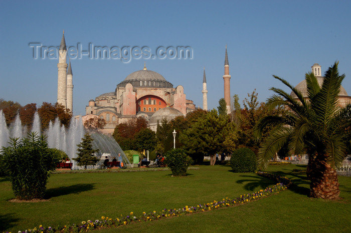 turkey208: Istanbul, Turkey: Aya Sofya - lawn - Sultan Ahmet Square  - Eminönü District - photo by J.Wreford - (c) Travel-Images.com - Stock Photography agency - Image Bank