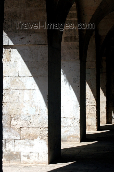 turkey272: Turkey - Mardin: arches of the madrassa / Medresa - Islamic school - photo by C. le Mire - (c) Travel-Images.com - Stock Photography agency - Image Bank