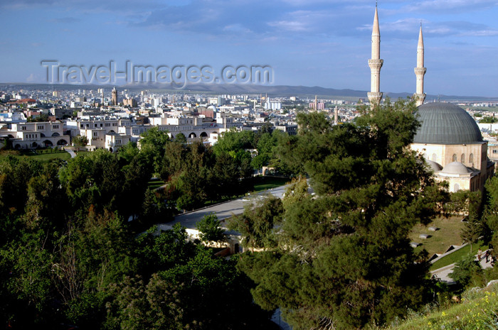turkey309: Turkey -Urfa / Edessa - Kurdistan: the city and the Friday mosque - photo by C. le Mire - (c) Travel-Images.com - Stock Photography agency - Image Bank