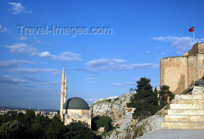 turkey310: Turkey - Urfa / Edessa: the citadel - fortress - castle - photo by C. le Mire - (c) Travel-Images.com - Stock Photography agency - Image Bank