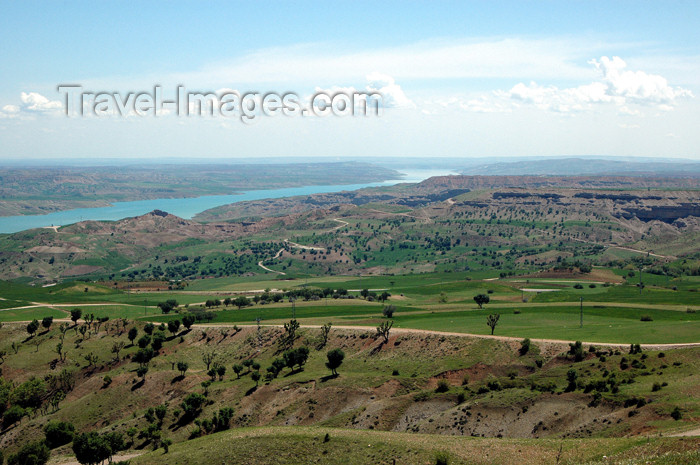 turkey316: Turkey - Ataturk dam, Adiyaman Province: view from Karakus Tumulus / barrage Atatürk - photo by C. le Mire - (c) Travel-Images.com - Stock Photography agency - Image Bank