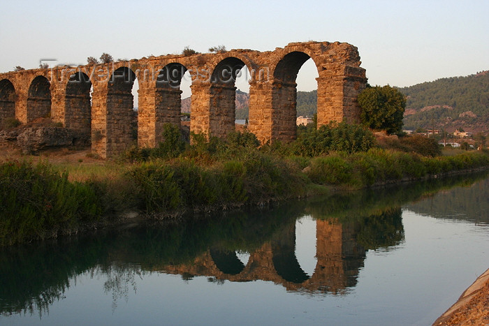 turkey342: Aspendos / Belkis - Antalya province, Turkey: Roman aqueduct and the Köprü Çayi river - photo by C.Roux - (c) Travel-Images.com - Stock Photography agency - Image Bank