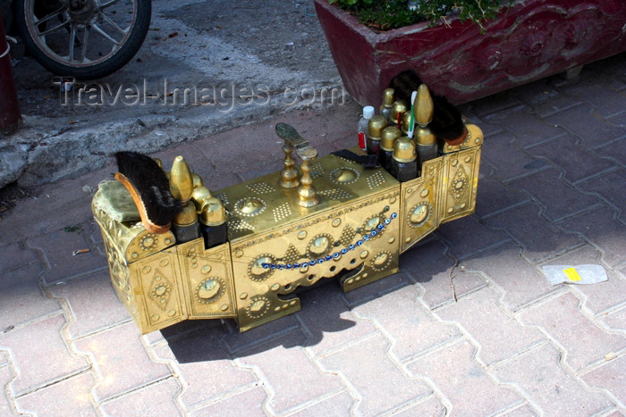 turkey347: Turkey - Antalya: gilded  shoeshine gear - photo by C.Roux - (c) Travel-Images.com - Stock Photography agency - Image Bank