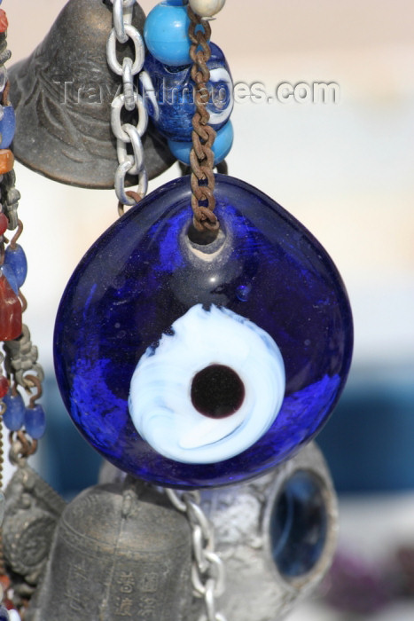 turkey354: Turkey - Cappadocia - Goreme: good luck charm - evil eye - amulet - Porte-bonheur - bead - Nazar Bonjuk - photo by C.Roux - (c) Travel-Images.com - Stock Photography agency - Image Bank