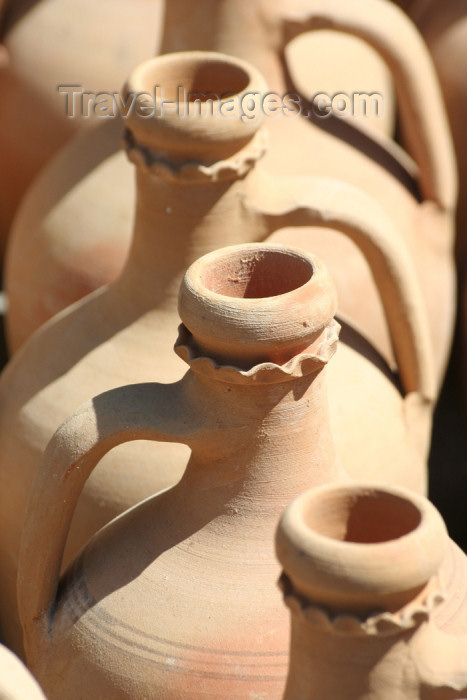 turkey357: Turkey - Cappadocia - Avanos: jugs - photo by C.Roux - (c) Travel-Images.com - Stock Photography agency - Image Bank