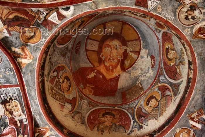 turkey362: Turkey - Cappadocia - Göreme: Byzantine fresco - Christ Pantocrator (Christ, Ruler of All) painting inside a rock-cut church dome - Goreme Open Air Museum / Goreme Acik Hava Muzesi - photo by C.Roux - (c) Travel-Images.com - Stock Photography agency - Image Bank