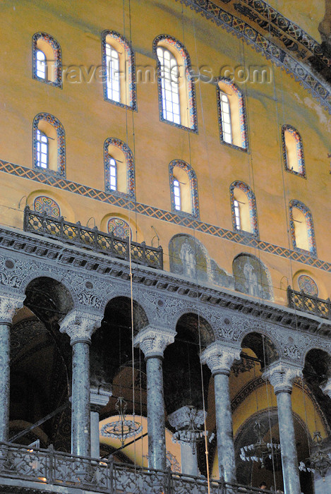 turkey379: Istanbul, Turkey: windows - Byzantine architecture - Hagia Sophia - Saint Sophia / Ayasofya / Haghia Sophia - photo by M.Torres - (c) Travel-Images.com - Stock Photography agency - Image Bank