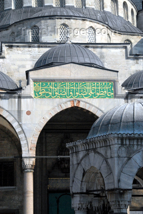 turkey387: Istanbul, Turkey: Blue mosque - inscription in the courtyard and detail of the ablutions fountain - Sultan Ahmet Camii - photo by M.Torres - (c) Travel-Images.com - Stock Photography agency - Image Bank