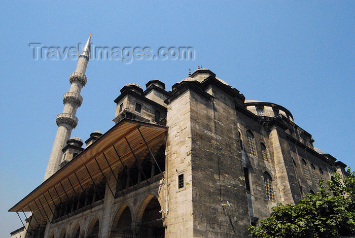 turkey397: Istanbul, Turkey: New mosque - façade on Hasircilar caddesi - yeni cami - Eminonu - photo by J.Wreford - (c) Travel-Images.com - Stock Photography agency - Image Bank