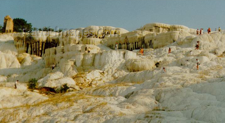 turkey4: Turkey - Pamukkale (Denizli province): veiled in white - cotton castles - photo by M.Torres - (c) Travel-Images.com - Stock Photography agency - Image Bank