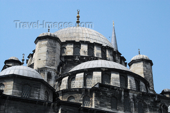 turkey400: Istanbul, Turkey: New mosque - yeni cami - Eminonu - photo by J.Wreford - (c) Travel-Images.com - Stock Photography agency - Image Bank