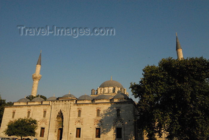 turkey404: Istanbul, Turkey: Beyazit II mosque - architect Yakup Sah - photo by M.Torres - (c) Travel-Images.com - Stock Photography agency - Image Bank