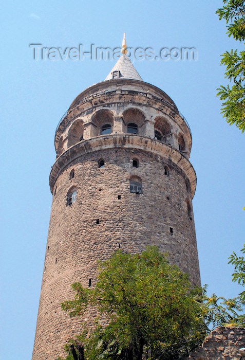 turkey409: Istanbul, Turkey: Galata Tower - Tower of Christ / Christea Turris built by the Genoese - landmark, cone-capped cylinder - Galata Kulesi - Beyoglu district - photo by M.Torres - (c) Travel-Images.com - Stock Photography agency - Image Bank