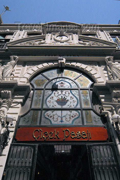 turkey412: Istanbul, Turkey: passage entrance on Istiklal Caddesi - Çiçek Pasaji - Beyoglu - photo by M.Torres - (c) Travel-Images.com - Stock Photography agency - Image Bank