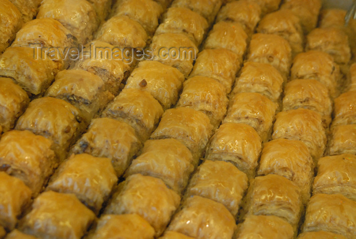 turkey425: Turkey - Istanbul: Turkish sweets - Baklava II - (c) Travel-Images.com - Stock Photography agency - Image Bank