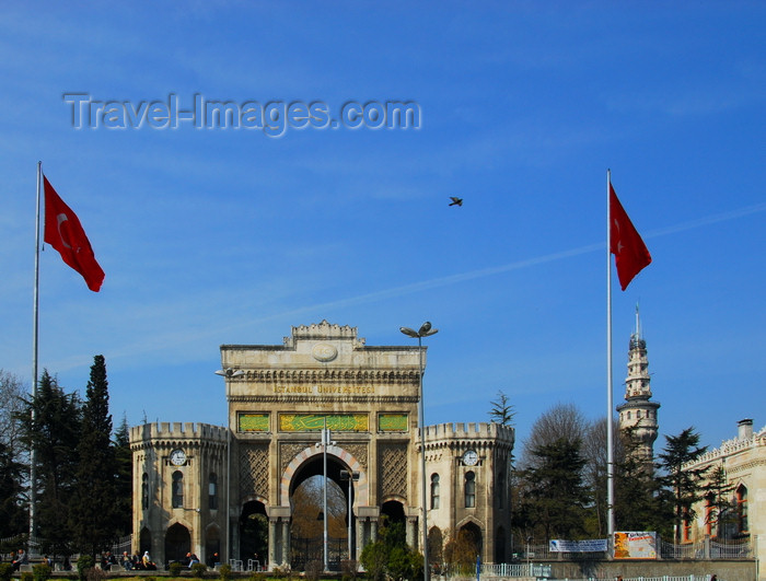 turkey467: Istanbul, Turkey: Istanbul University - entrance gate and Turkish flags - Beyazit Square, Aksaray - Eminönü-District - istanbul universitesi - photo by M.Torres - (c) Travel-Images.com - Stock Photography agency - Image Bank