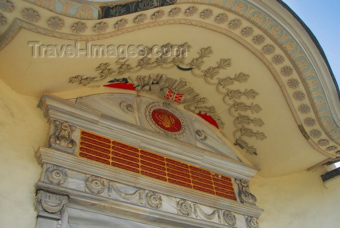 turkey472: Istanbul, Turkey: Sublime Porte - government of the Ottoman Empire - imperial monogram - Bab-i Ali or Ottoman Porte - Taya Hatun Cd -  Eminönü District - photo by M.Torres - (c) Travel-Images.com - Stock Photography agency - Image Bank