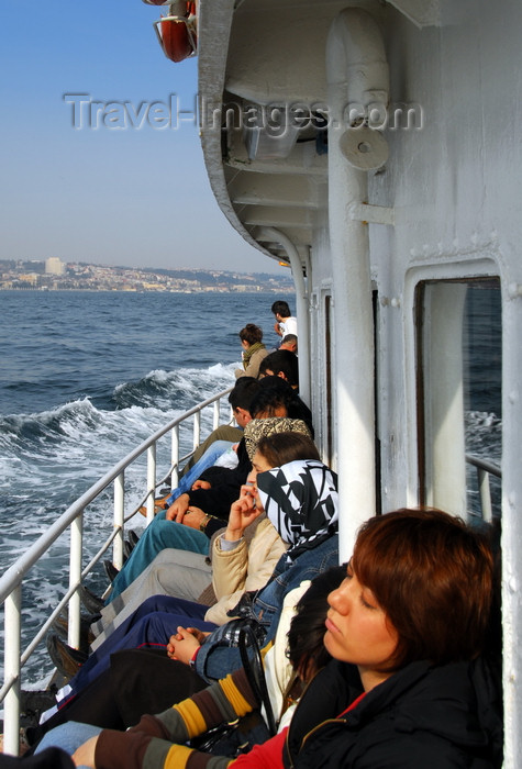turkey482: Istanbul, Turkey: time passes slowly for the passengers of Üsküdar  ferry - photo by M.Torres - (c) Travel-Images.com - Stock Photography agency - Image Bank