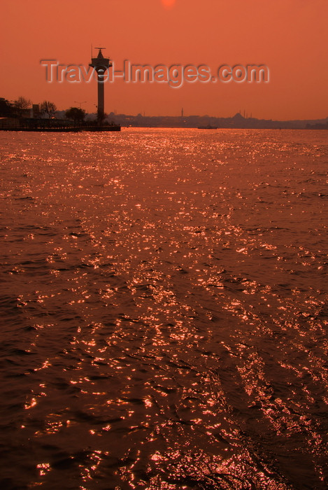 turkey485: Istanbul, Turkey: Salacak Bogaz maritime traffic control tower - Üsküdar District, Asia - photo by M.Torres - (c) Travel-Images.com - Stock Photography agency - Image Bank