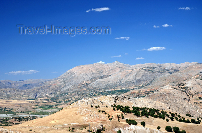 turkey588: Adiyaman province, Southeastern Anatolia, Turkey: Taurus mountains panorama - photo by W.Allgöwer - (c) Travel-Images.com - Stock Photography agency - Image Bank