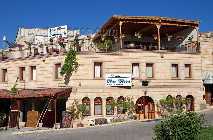 turkey656: Cappadocia - Göreme, Nevsehir province, Central Anatolia, Turkey: Blue Moon Motel - photo by W.Allgöwer - (c) Travel-Images.com - Stock Photography agency - Image Bank