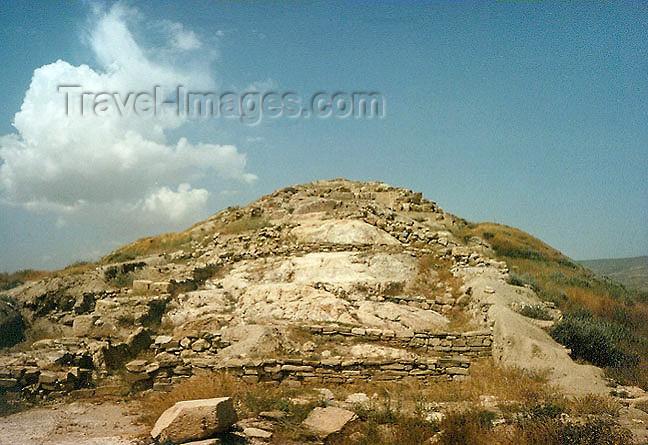 turkey81: Turkey - Dogubayazit / Dogubeyazit - Kurdistan (Agri province) : Sarduri-Hinili fortress built by the Urartrian king Argisti - photo by G.Frysinger - (c) Travel-Images.com - Stock Photography agency - Image Bank