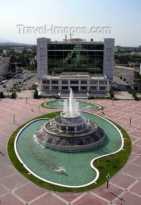 turkmenistan111: Ashgabat - Turkmenistan - fountain and World Trade Complex from above - photo by G.Karamyanc / Travel-Images.com - (c) Travel-Images.com - Stock Photography agency - Image Bank