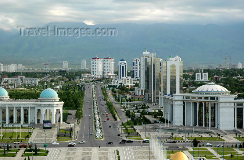 turkmenistan59: Turkmenistan - Ashgabat: view from the Arch of Neutrality - looking SW towards the Kopet Dag mountain range - photo by G.Karamyanc - (c) Travel-Images.com - Stock Photography agency - Image Bank