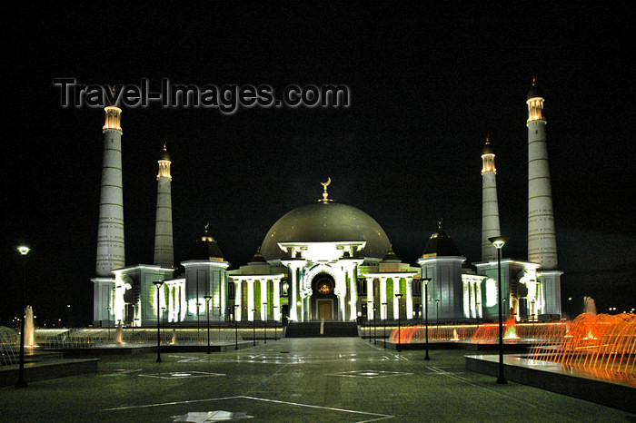turkmenistan68: Turkmenistan - Ashgabat: Kipchak Mosque - nocturnal - photo by G.Karamyanc     - (c) Travel-Images.com - Stock Photography agency - Image Bank