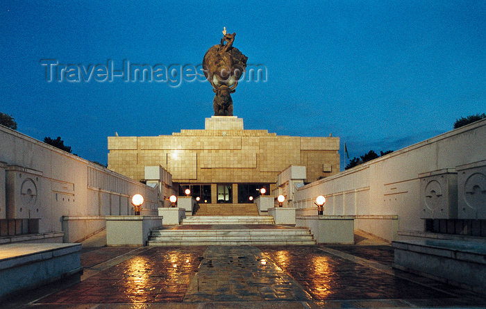 turkmenistan71: Turkmenistan - Ashghabat: 1948 Earthquake Monument - night - photo by G.Karamyanc - (c) Travel-Images.com - Stock Photography agency - Image Bank