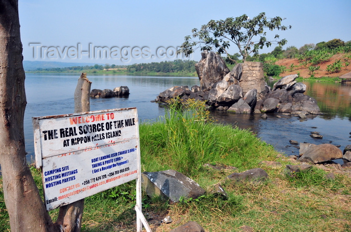 uganda140: Jinja, Uganda: source of the Nile river at Lake Victoria, Napoleon gulf - sign at Ripon Falls island, the falls themselves disappeared with the construction of Owen Falls Dam - photo by M.Torres - (c) Travel-Images.com - Stock Photography agency - Image Bank