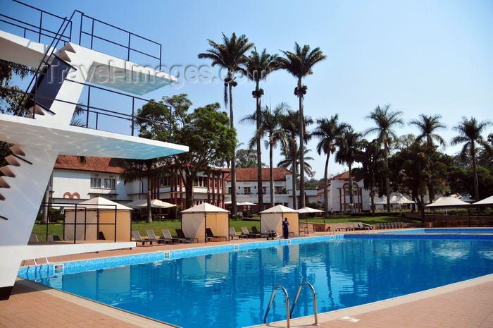 uganda166: Entebbe, Wakiso District, Uganda: Laico Lake Victoria Hotel - pool view with jumps platform - photo by M.Torres - (c) Travel-Images.com - Stock Photography agency - Image Bank