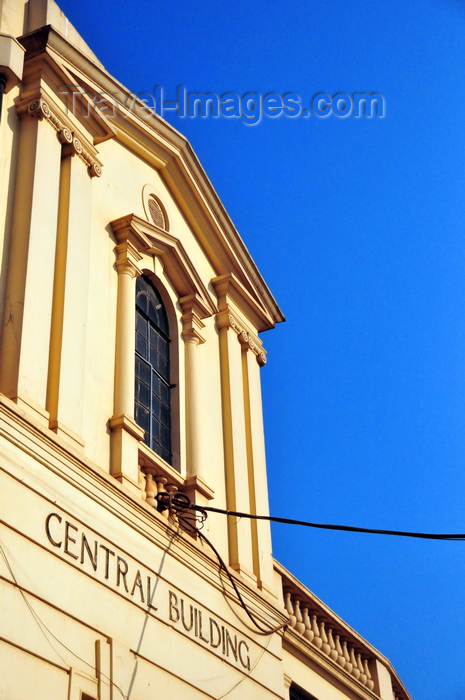 uganda74: Kampala, Uganda: the Central Building - detail of colonial facade with ionic pillasters - Jinja road at Jastur street - photo by M.Torres - (c) Travel-Images.com - Stock Photography agency - Image Bank