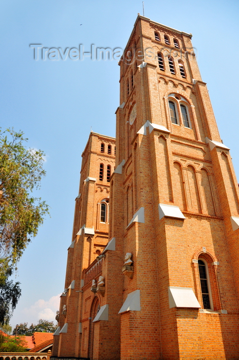 uganda90: Kampala, Uganda: St. Mary's Catholic Cathedral, Rubaga Cathedral, Rubaga hill - seat of the Archdiocese of Kampala - photo by M.Torres - (c) Travel-Images.com - Stock Photography agency - Image Bank