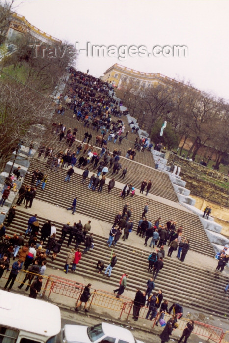 ukra14: Ukraine - Odessa / Odesa / ODS:  Potemkin Stairs - endless stairways - bottom (photo by Nacho Cabana) - (c) Travel-Images.com - Stock Photography agency - Image Bank